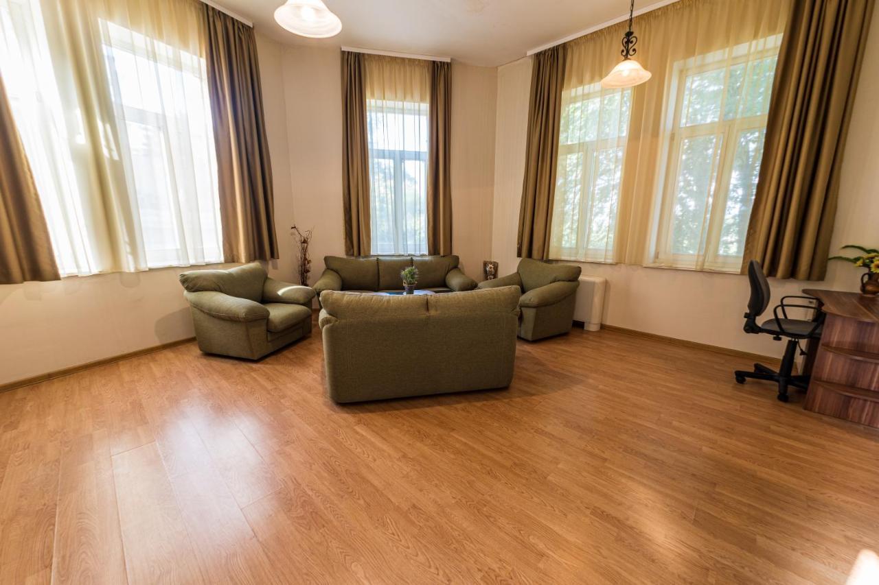 Gialdetti Residence Ruse Exteriör bild